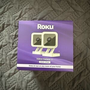 Roku Indoor Camera SE Wired Pack